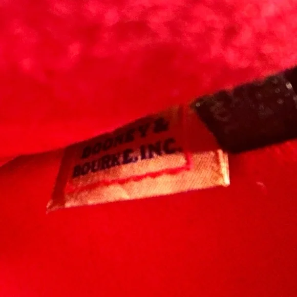 Dooney & Bourke Chocolate Brown and Red Accent Crossbody leather Bag like new! - Picture 8 of 12